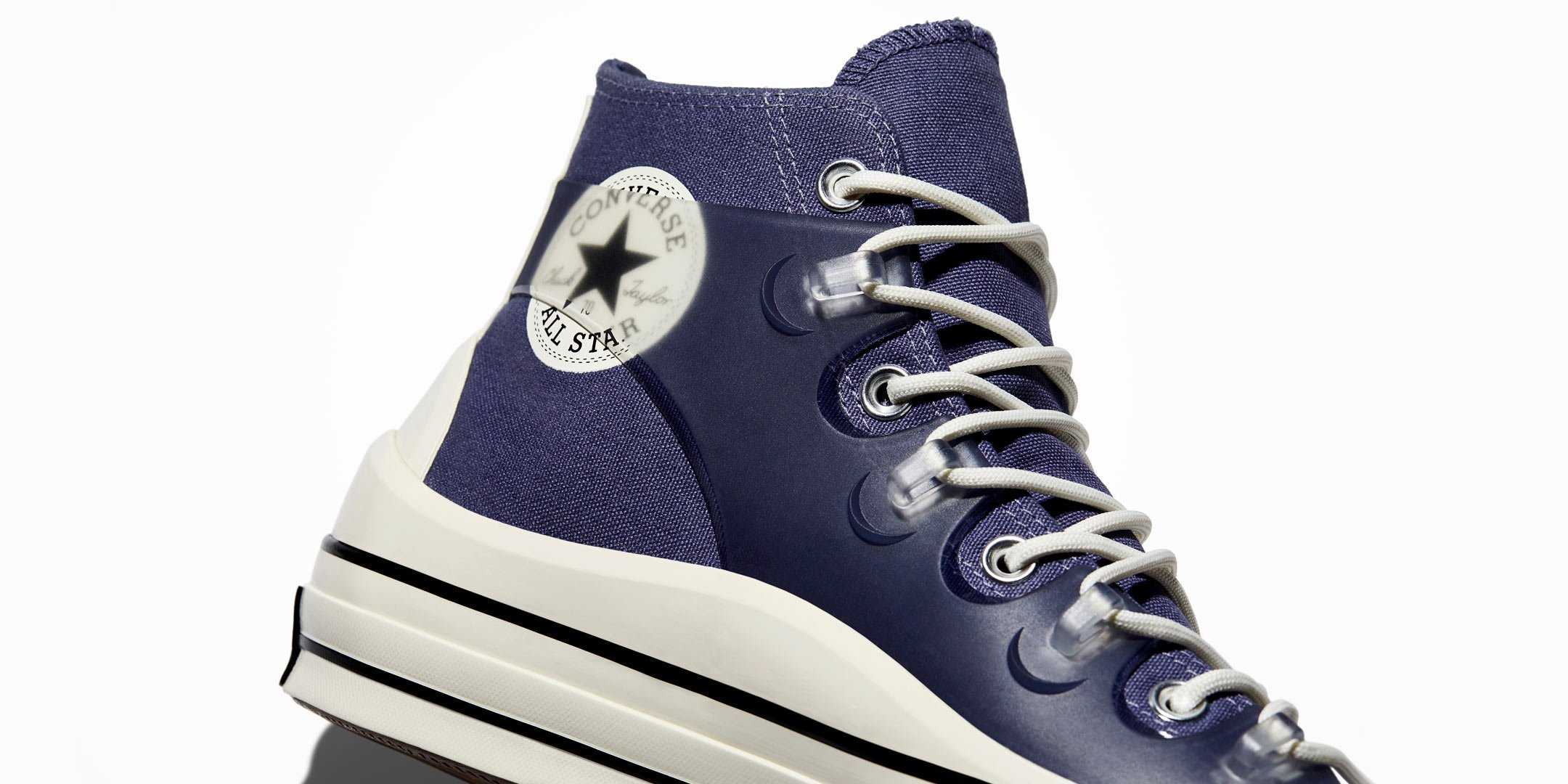 Black Friday в Converse!